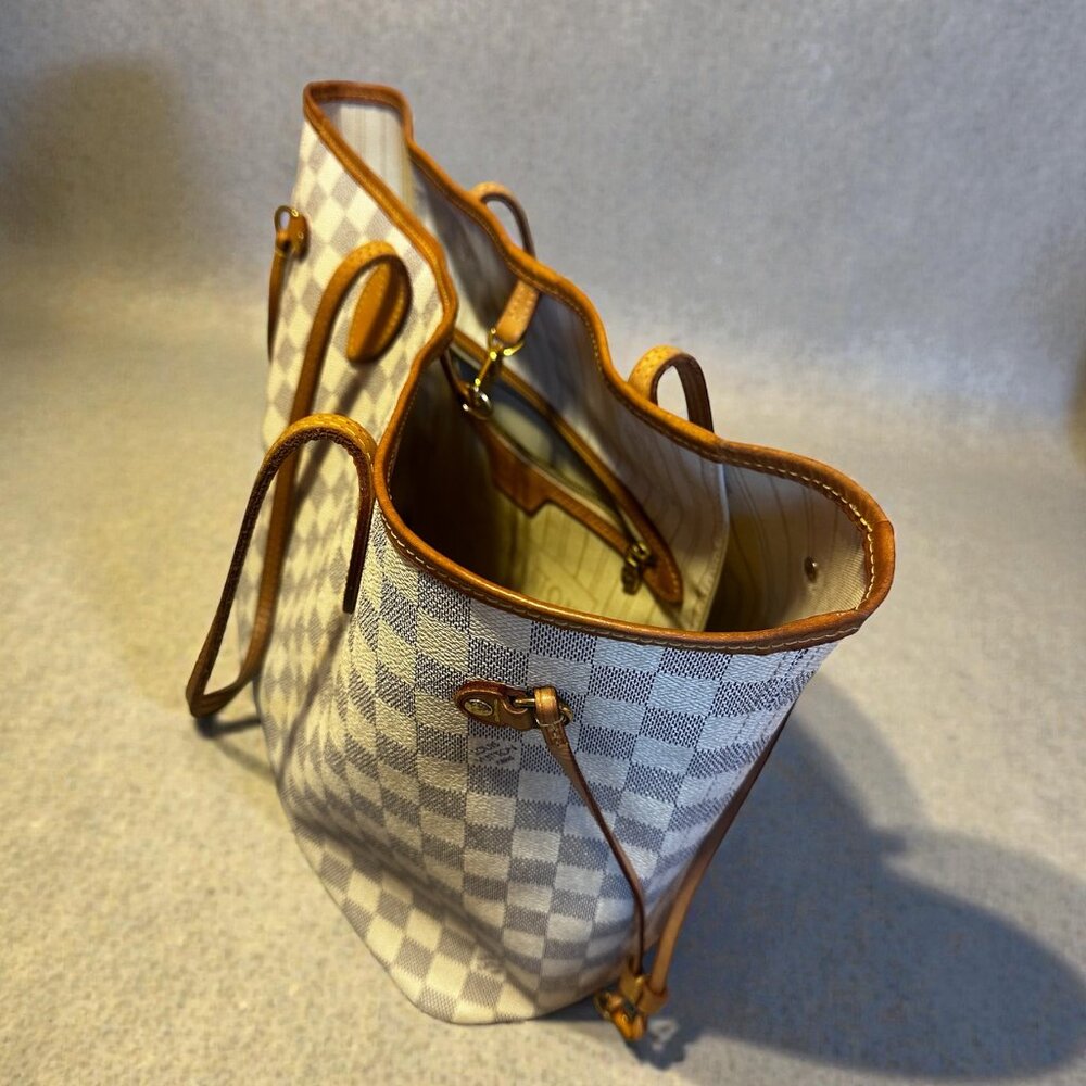 Louis Vuitton Neverfull MM Damier Azur Tote – Authentic - Picture 3 of 7